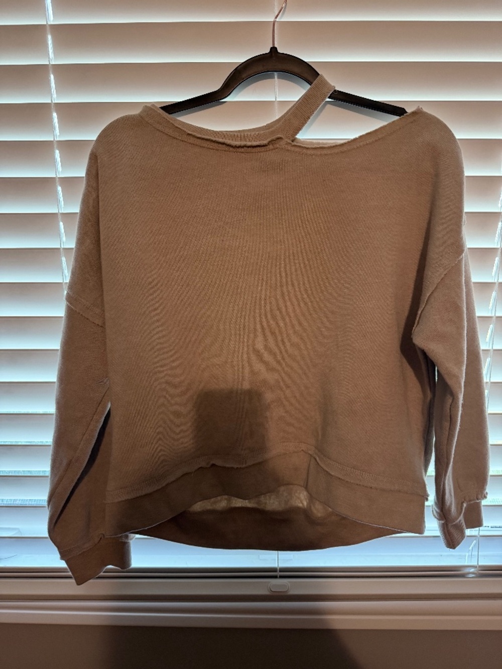 One shoulder Sweatshirt